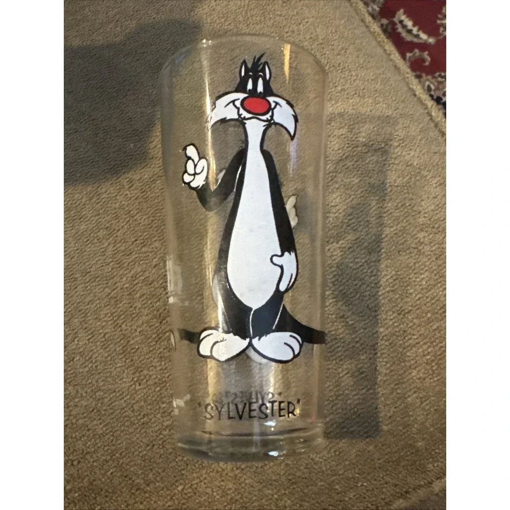 Vintage 1973 Looney Tunes Sylvester Warner Bros Pepsi Collector Glass (TD)